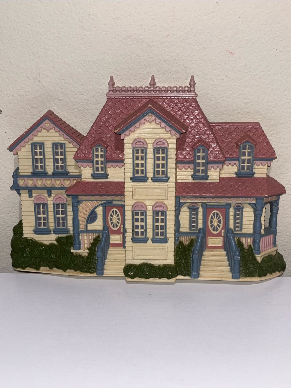 Vintage 1980's Home Interiors Victorian House Plaque 2921 Burwood Made In USA